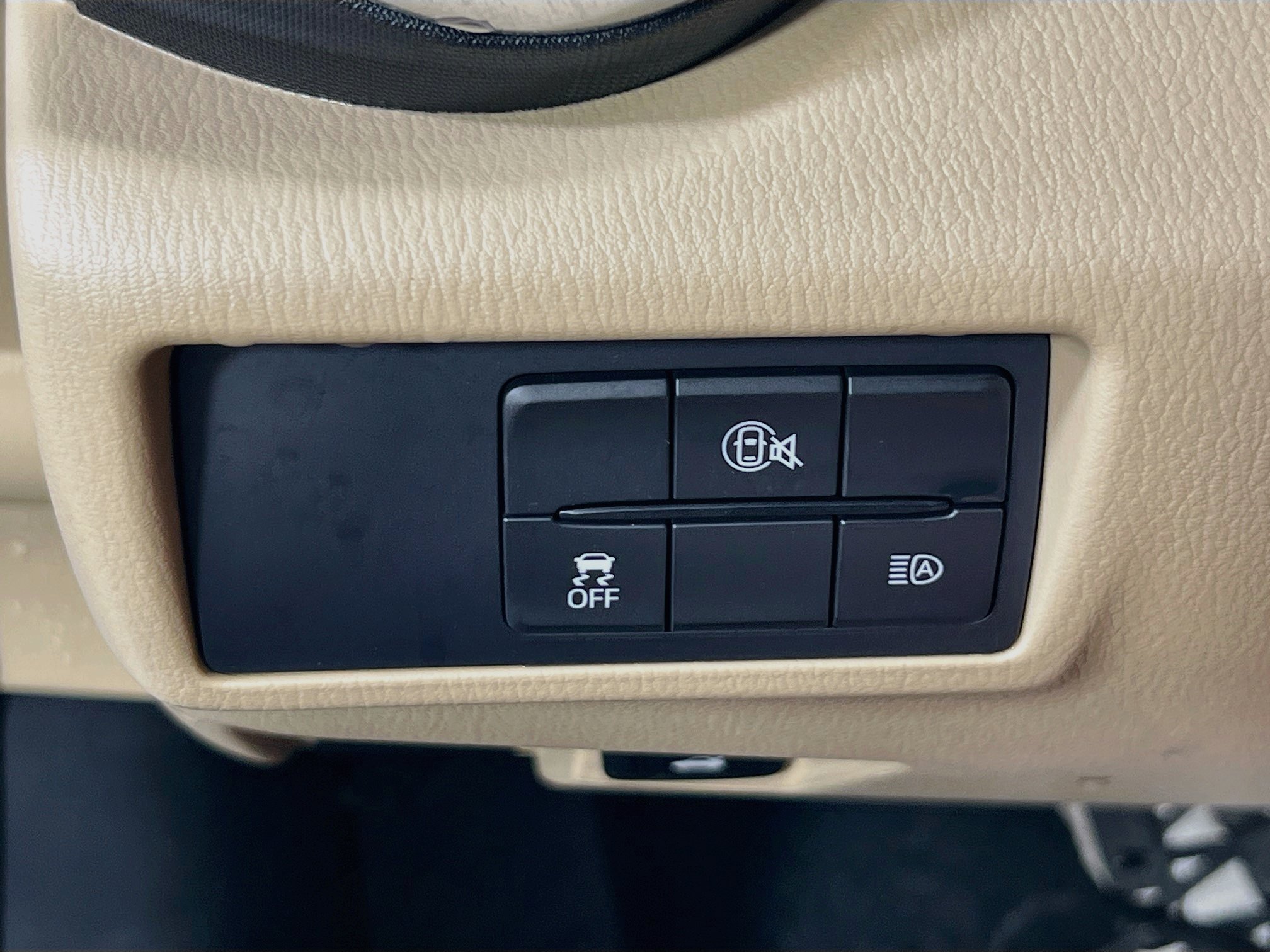 Used 2026 MAZDA MX-5 Miata Grand Touring w/ Weather Package RWD image 10