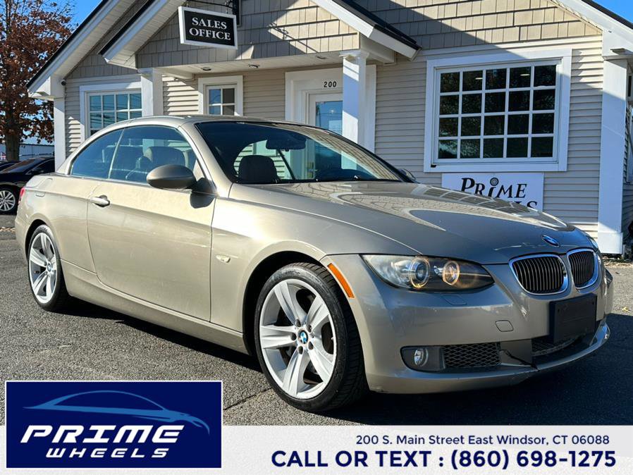 Used 2008 BMW 335i Convertible w/ Premium Pkg image 1