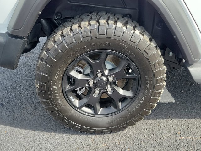 Used 2022 Jeep Wrangler Unlimited Sport image 36