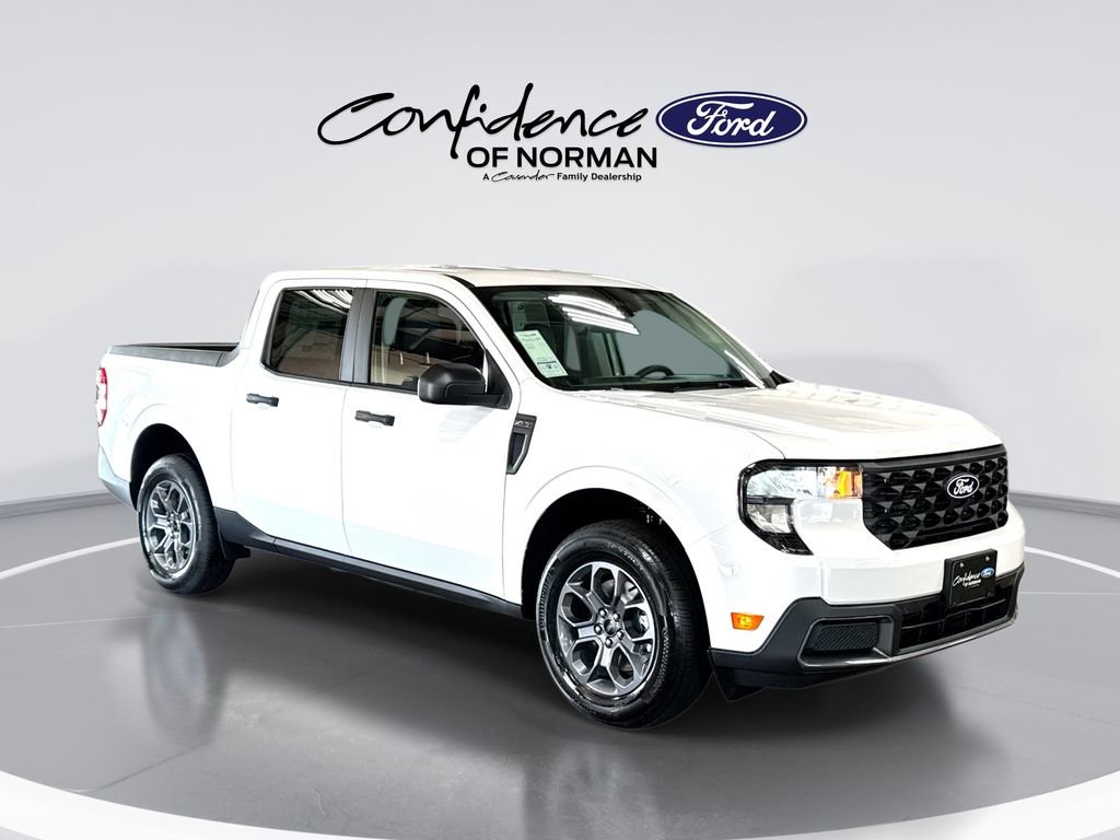 New 2025 Ford Maverick XLT w/ Equipment Group 301A