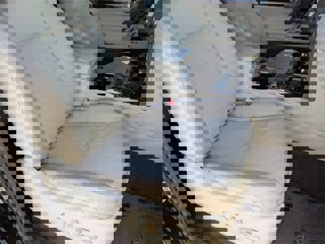 Used 2016 Lexus GX 460 w/ Premium Package image 11