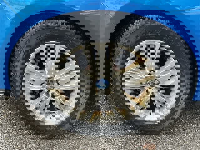 Used 2012 Ford Focus SEL w/ SEL/Titanium Winter Pkg image 19