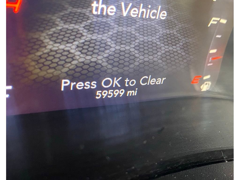 Used 2023 Dodge Charger SXT image 5