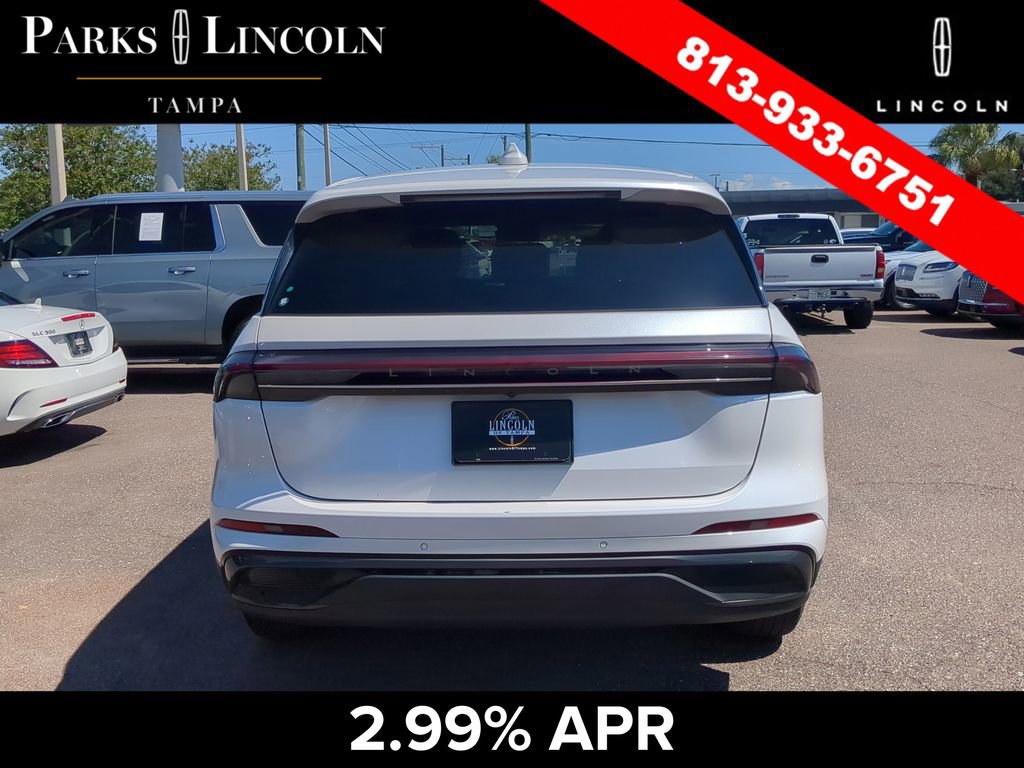 Certified 2024 Lincoln Nautilus Premier w/ Jet Appearance Package AWD/4WD image 5