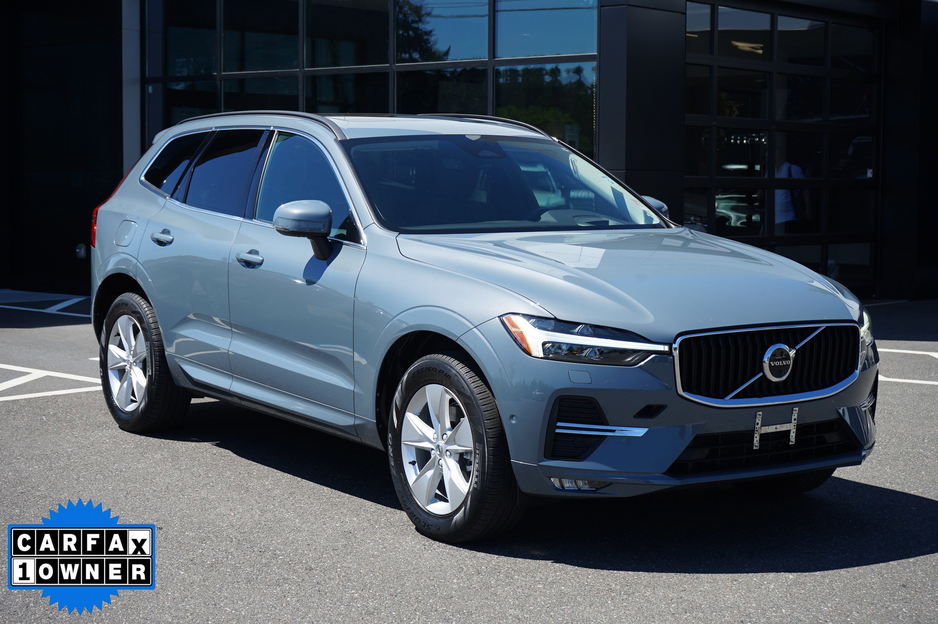 Used 2022 Volvo XC60 B5 Momentum
