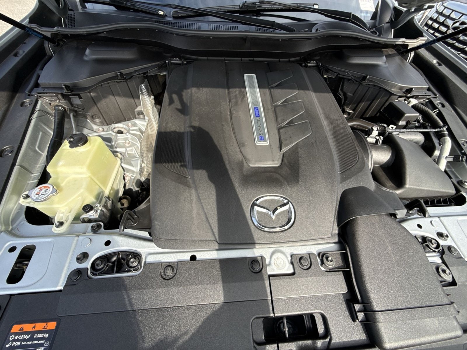 Used 2024 MAZDA CX-90 Plug-In Hybrid w/ Premium Plus AWD/4WD image 29