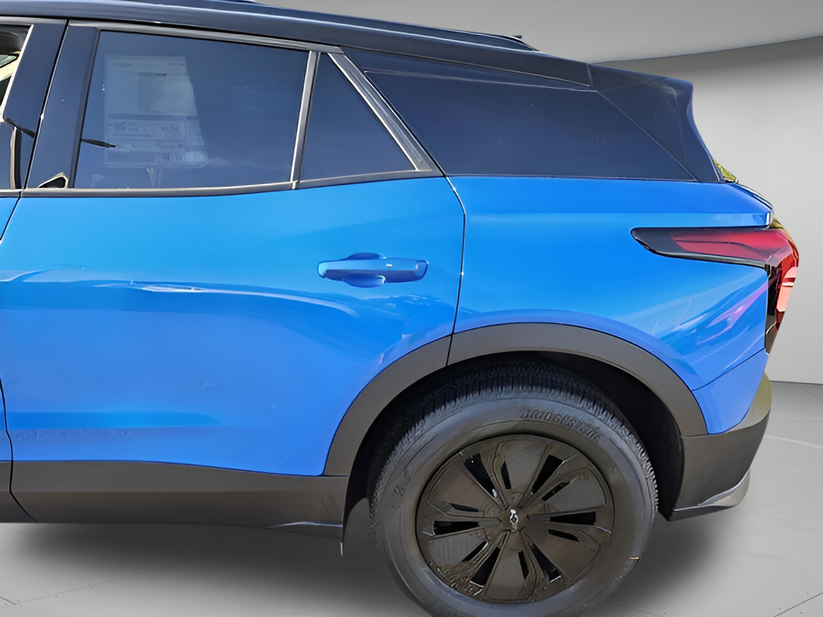 New 2025 Chevrolet Blazer EV LT w/ Midnight/Sport Edition AWD/4WD image 22