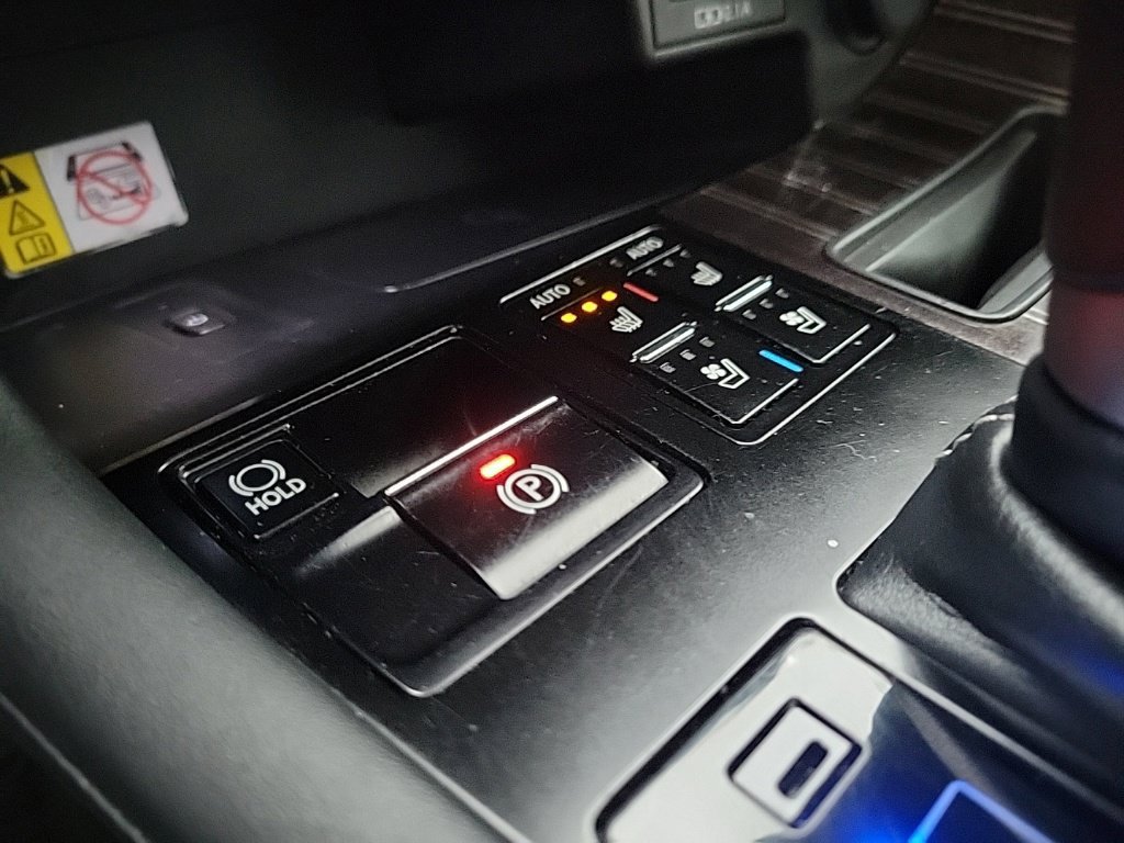 Used 2020 Lexus RX 350 AWD w/ Luxury Package image 11