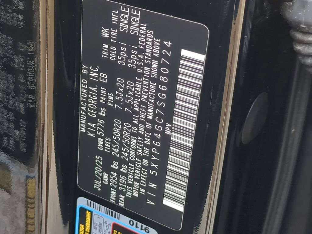 Used 2025 Kia Telluride S image 37