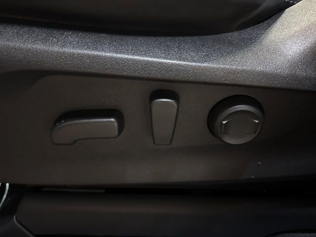 Certified 2022 Subaru Ascent Limited w/ Technology Package image 14