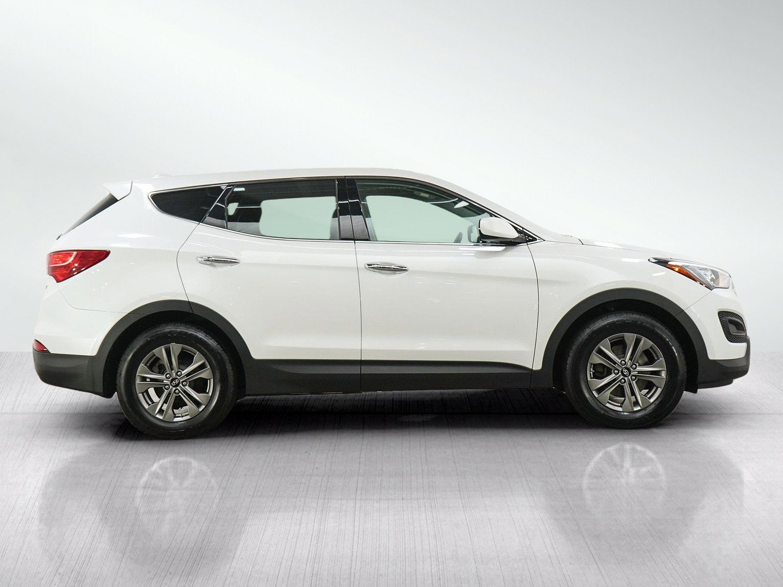 Used 2015 Hyundai Santa Fe Sport FWD image 7