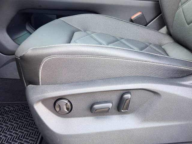 New 2024 Volkswagen Atlas SE image 18