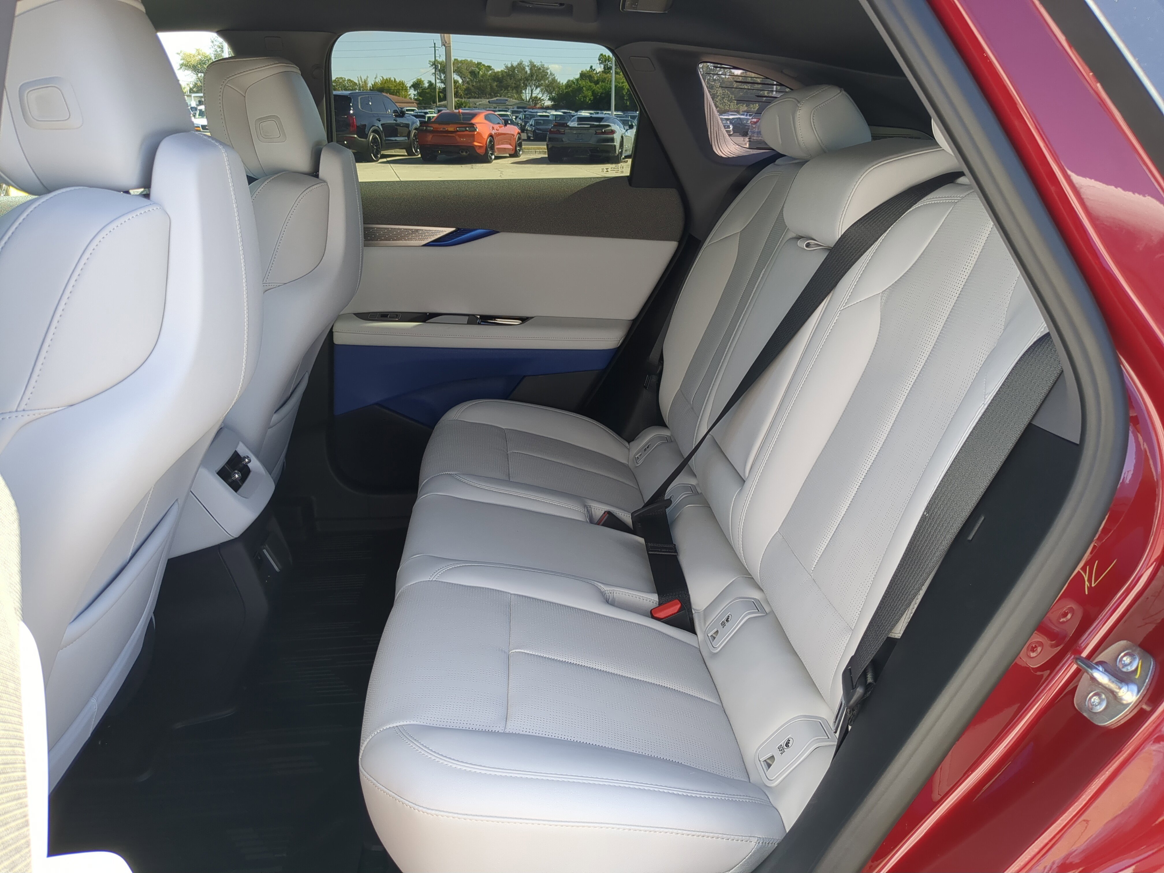 New 2026 Cadillac Optiq Luxury 2 w/ LPO, Floor Liner Package RWD image 16