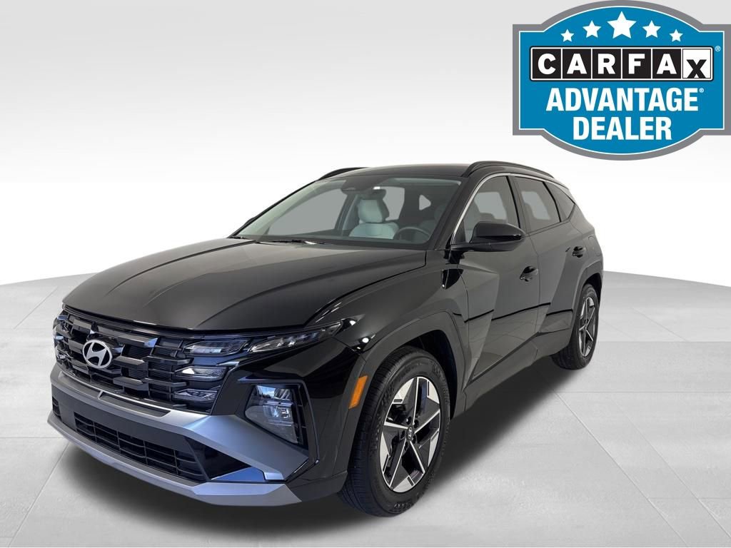 Certified 2025 Hyundai Tucson SEL FWD image 1