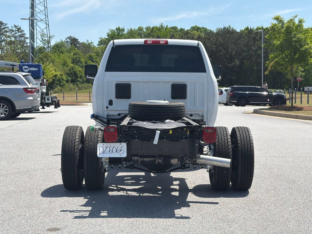 New 2026 RAM 5500 Tradesman AWD/4WD image 6
