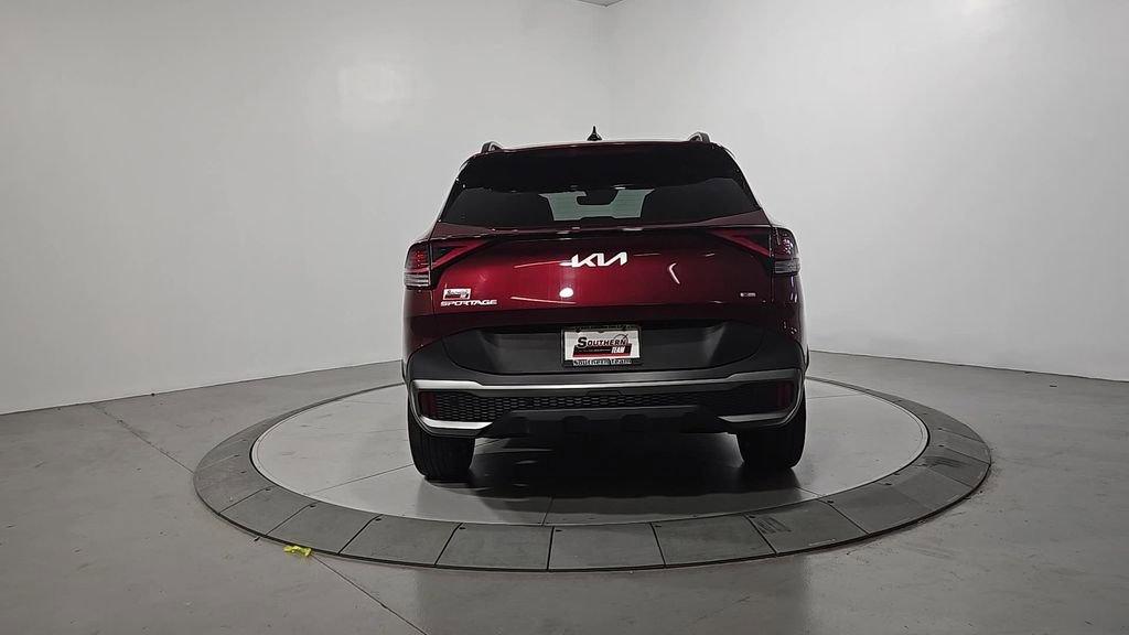 Used 2024 Kia Sportage X-Line w/ X-Line Premium Package image 4