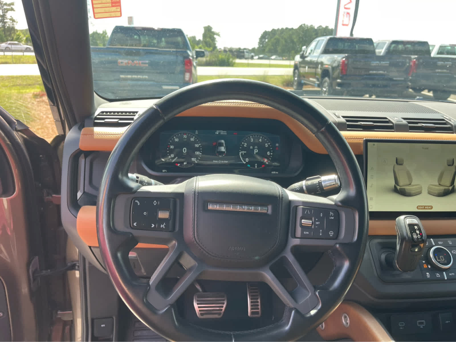 Used 2022 Land Rover Defender 110 X AWD/4WD image 15