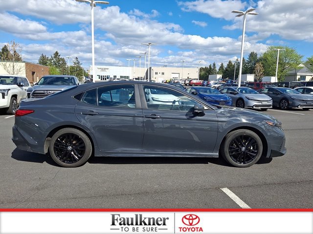 Certified 2025 Toyota Camry SE FWD image 7
