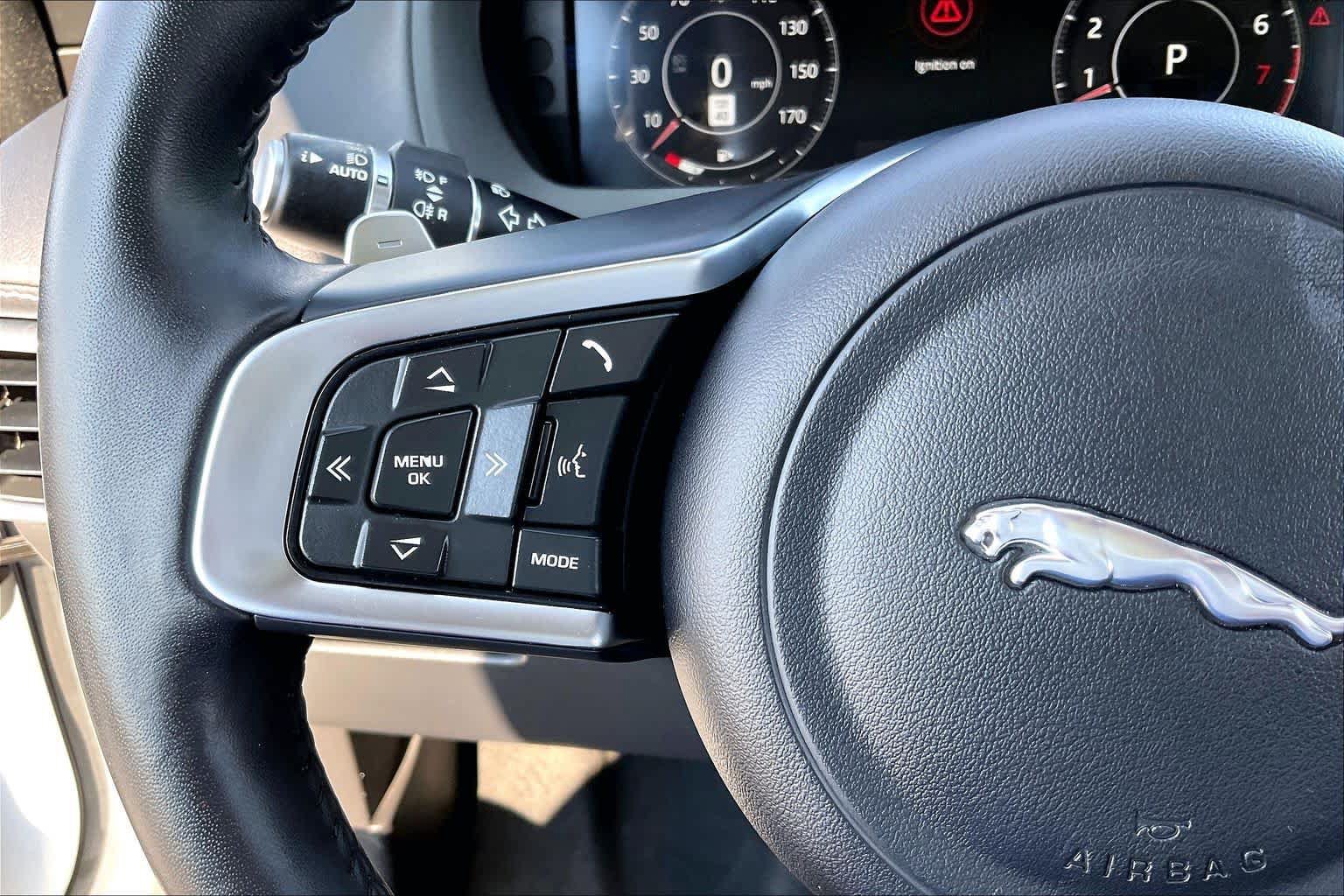 Used 2019 Jaguar F-PACE R-Sport AWD/4WD image 21