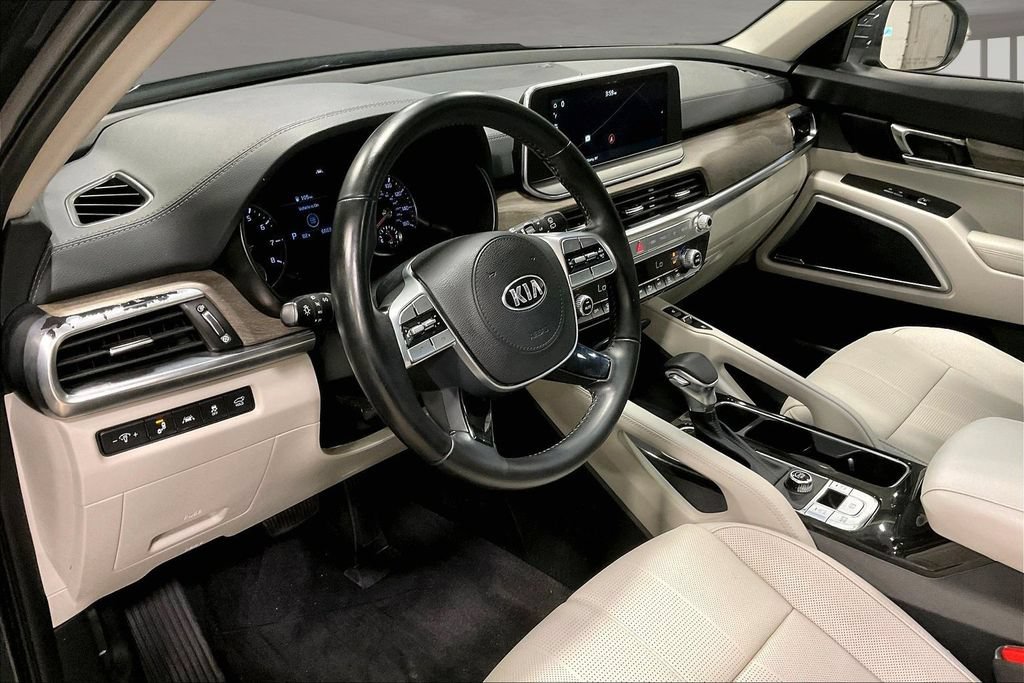 Used 2021 Kia Telluride EX FWD image 17