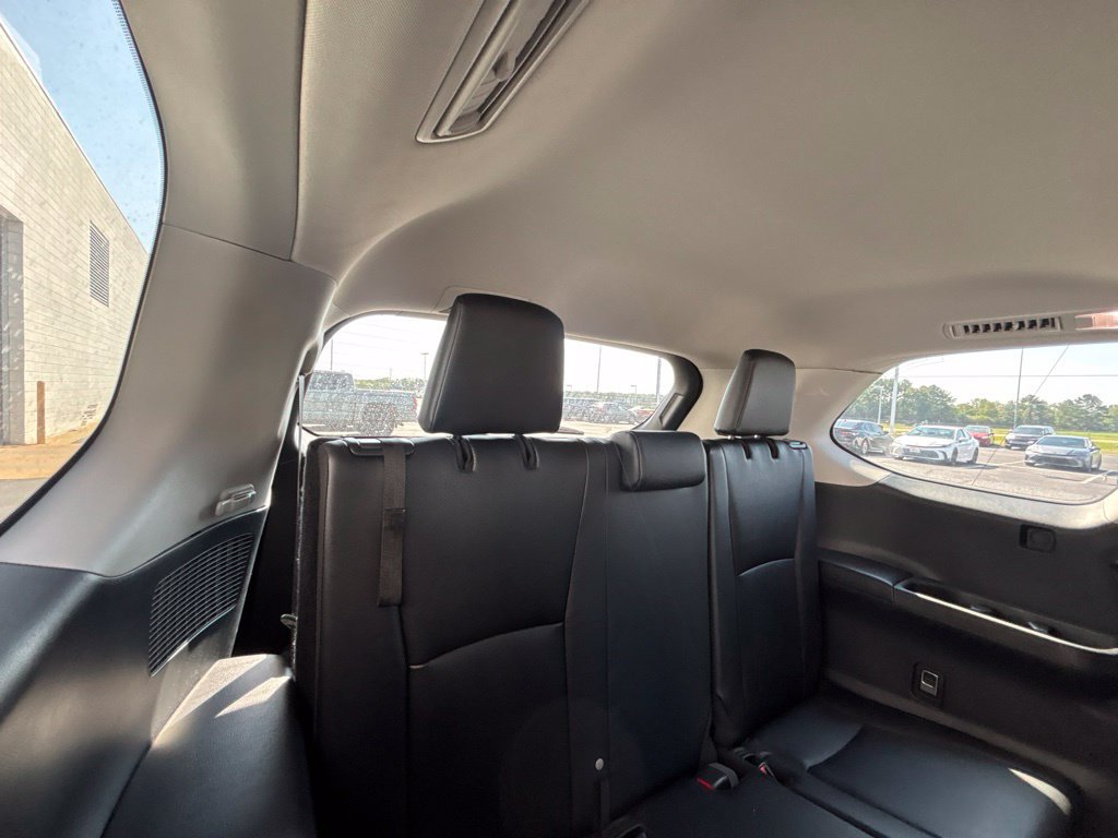 Used 2024 Toyota Grand Highlander AWD image 32