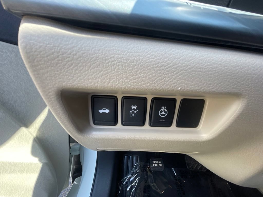 Used 2018 Nissan Maxima 3.5 SL FWD image 17