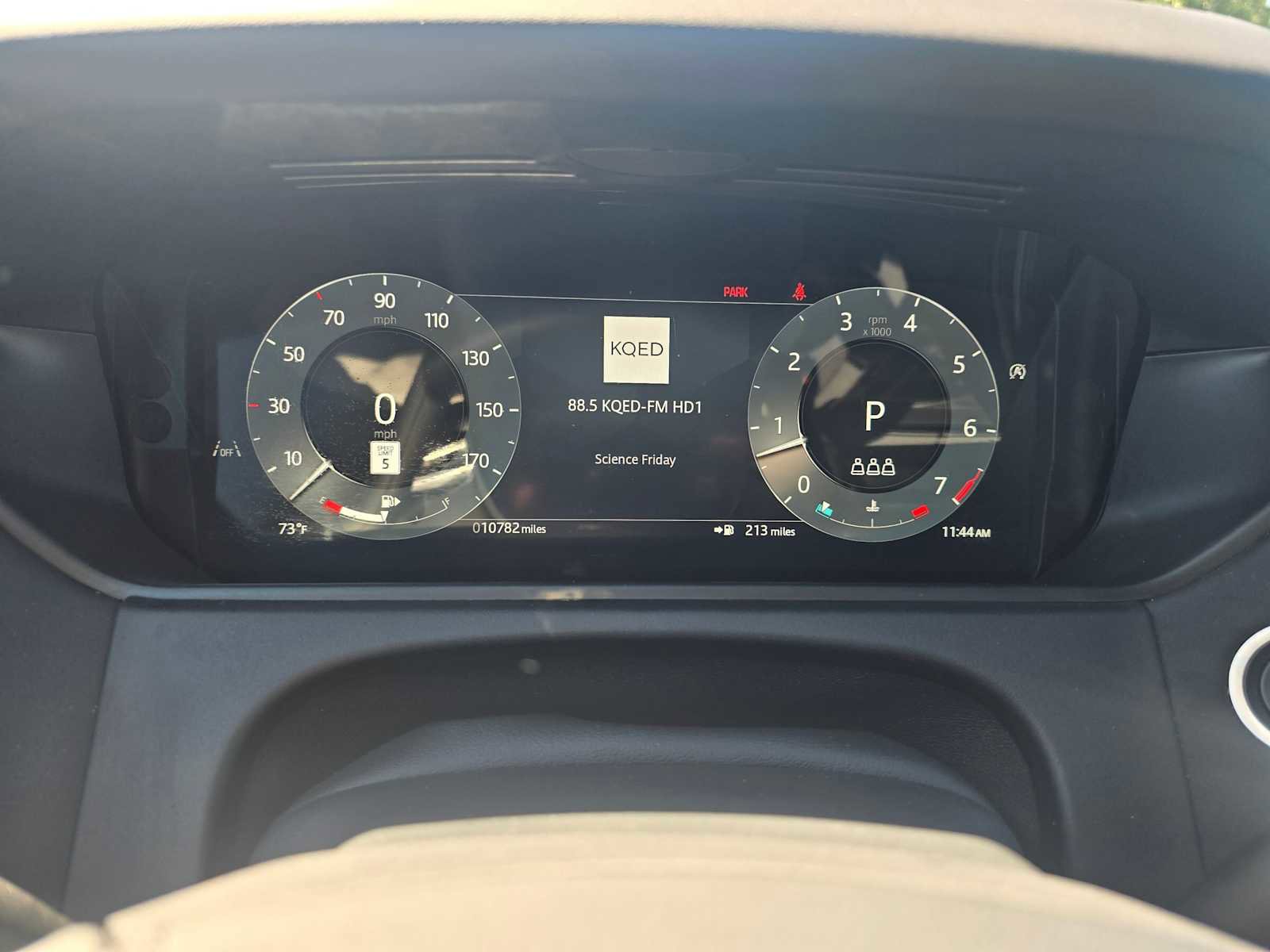 Used 2026 Land Rover Range Rover Velar Dynamic SE image 27