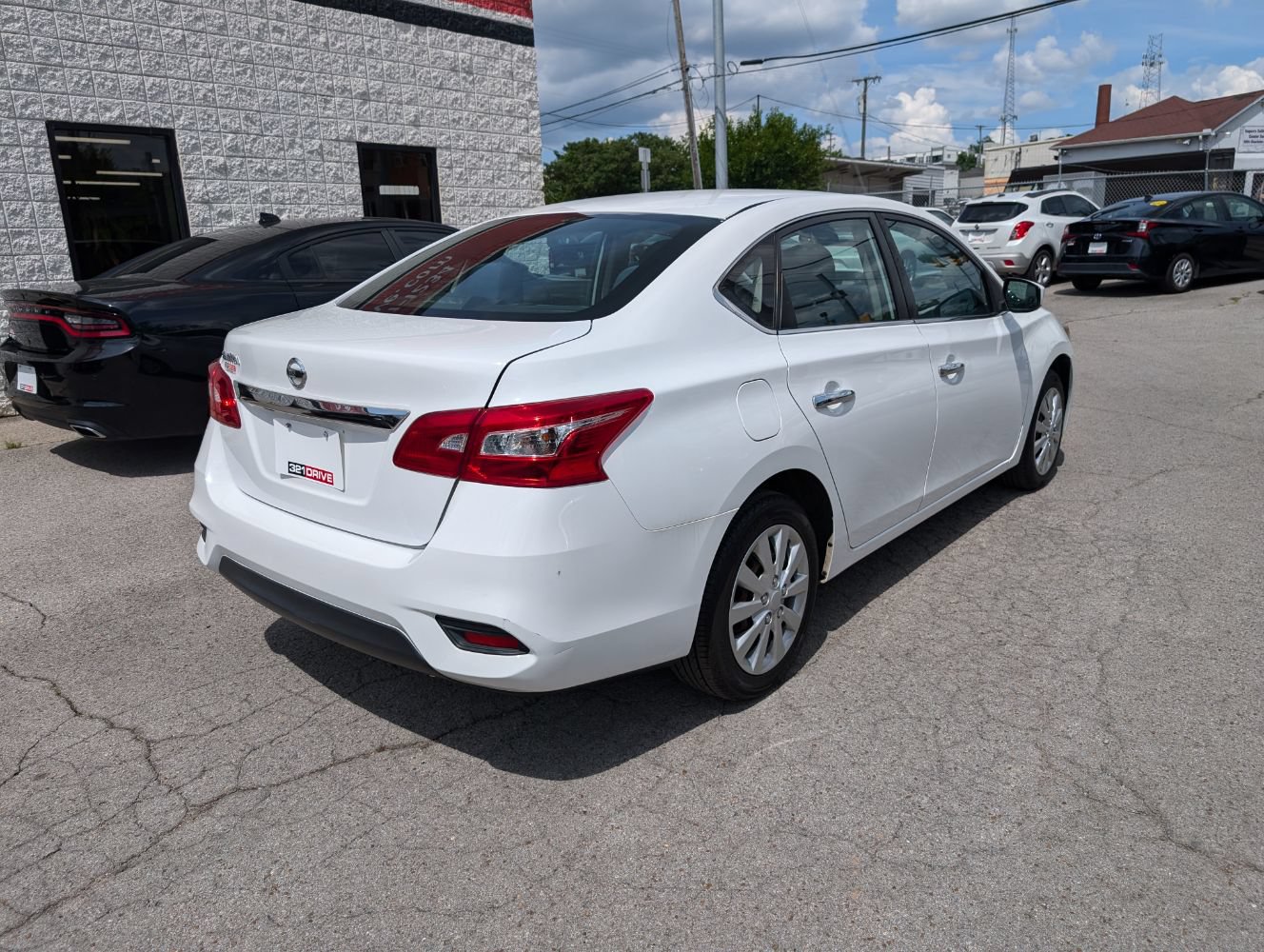 Used 2019 Nissan Sentra S FWD image 6