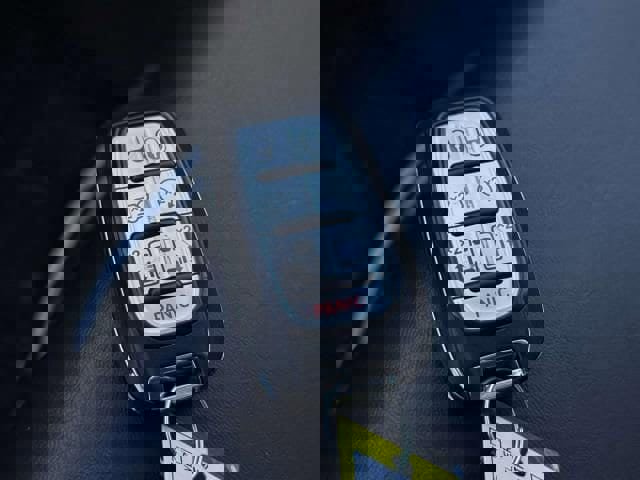 Used 2023 Chrysler Pacifica Touring-L image 30