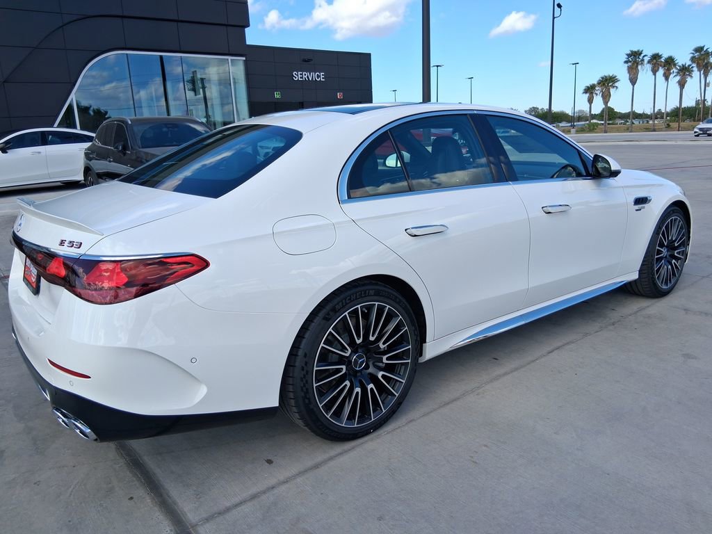 New 2026 Mercedes-Benz E 53 AMG e 4MATIC Sedan image 9