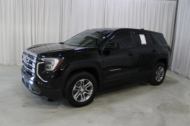 Used 2025 GMC Terrain Elevation AWD/4WD image 25