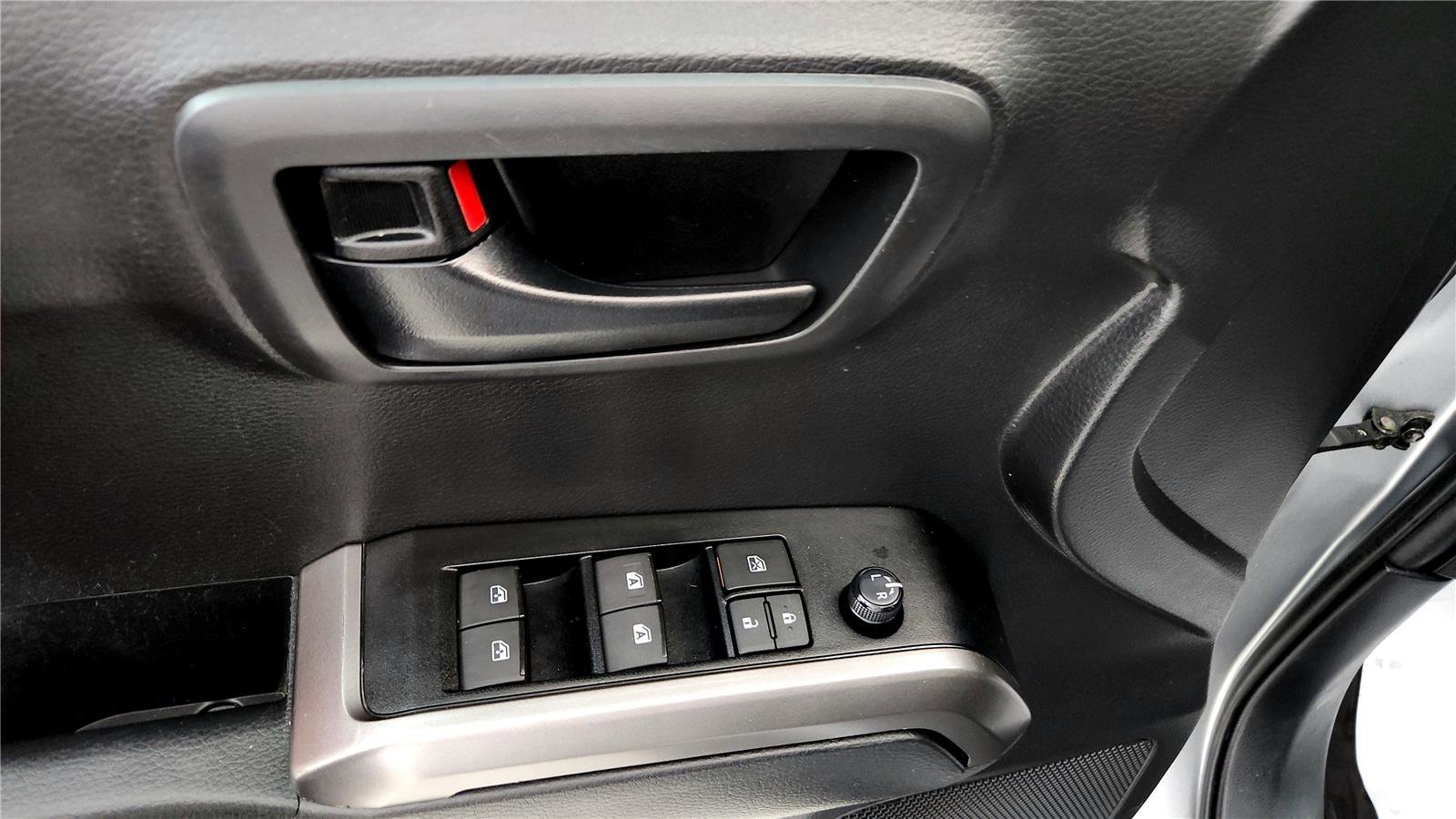 Certified 2023 Toyota Tacoma SR5 image 23