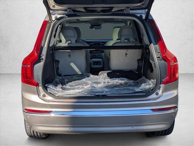 Certified 2025 Volvo XC90 B6 Plus w/ Protection Package Premier image 7