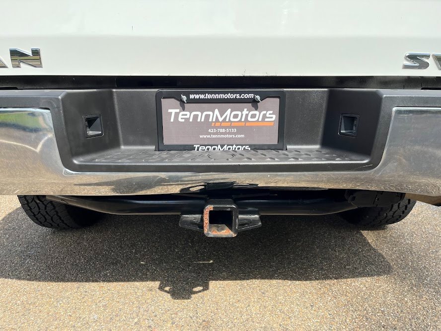 Used 2019 Nissan Titan SV image 50