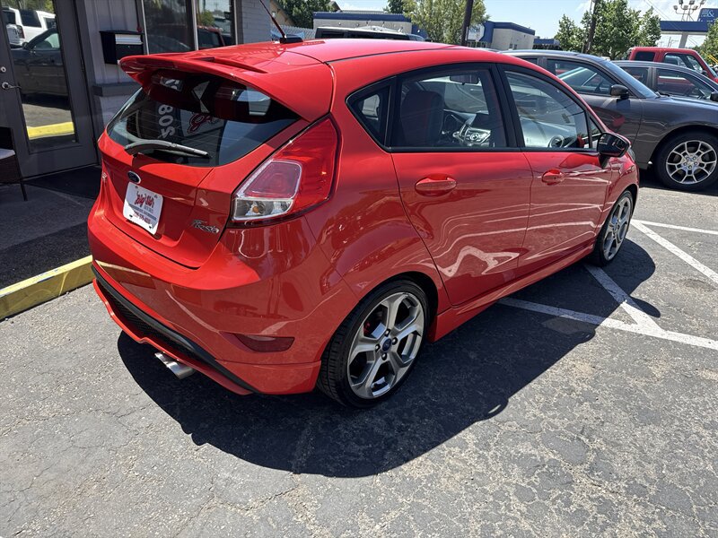 Used 2015 Ford Fiesta ST w/ ST Recaro Package FWD image 4