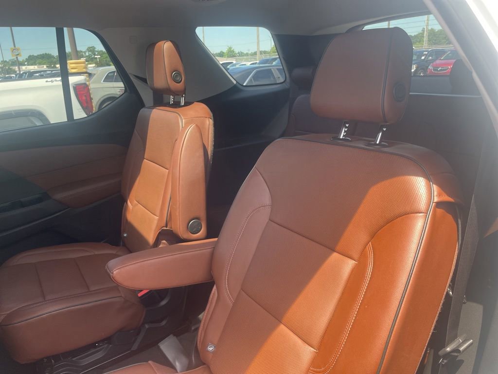 Used 2018 Chevrolet Traverse High Country AWD/4WD image 17