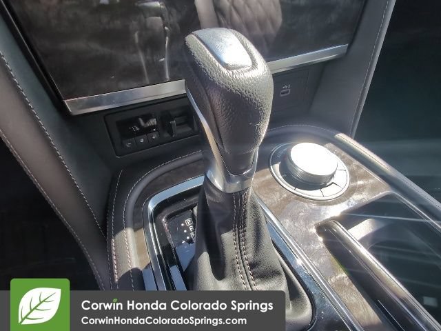 Used 2024 Nissan Armada Platinum w/ Captain's Chairs Package AWD/4WD image 23