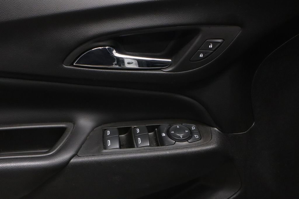 Used 2022 Chevrolet Equinox LT image 23