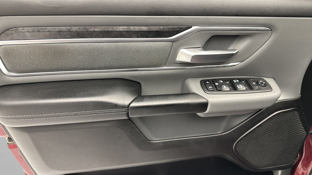Used 2019 RAM 1500 Big Horn AWD/4WD image 14