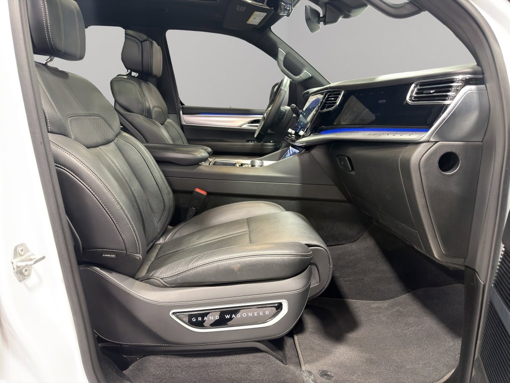 Used 2023 Jeep Grand Wagoneer L 4WD image 16