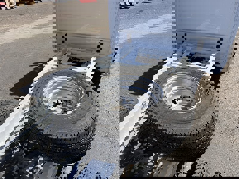 Used 2023 Mercedes-Benz Sprinter 3500 image 9