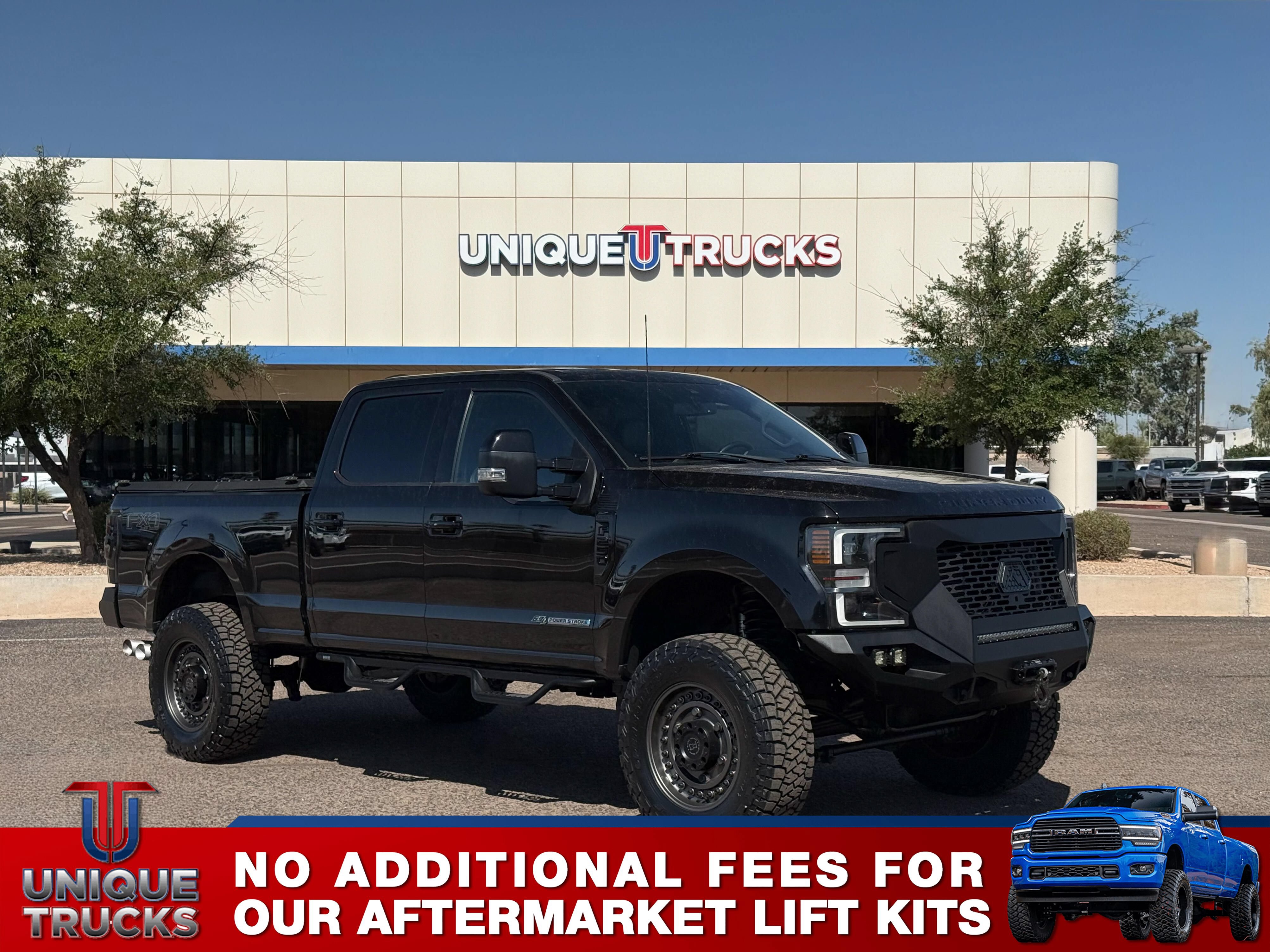 Used 2022 Ford F250 Lariat w/ Black Appearance Package AWD/4WD image 3