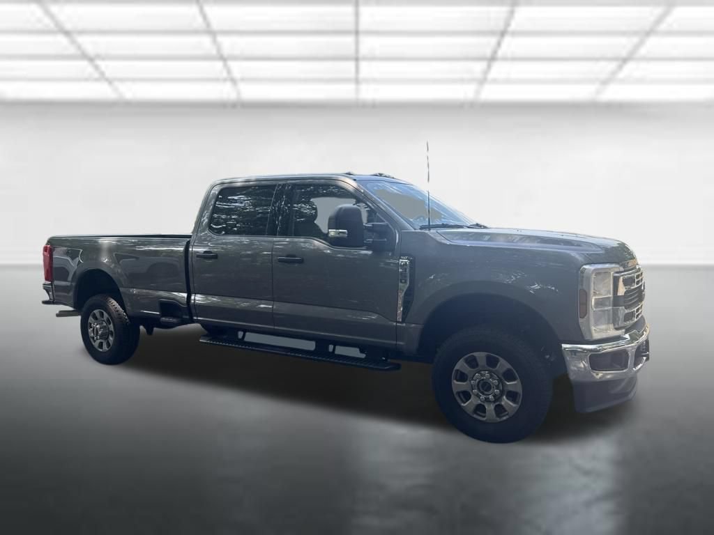 Certified 2024 Ford F350 XLT w/ FX4 Off-Road Package AWD/4WD image 7