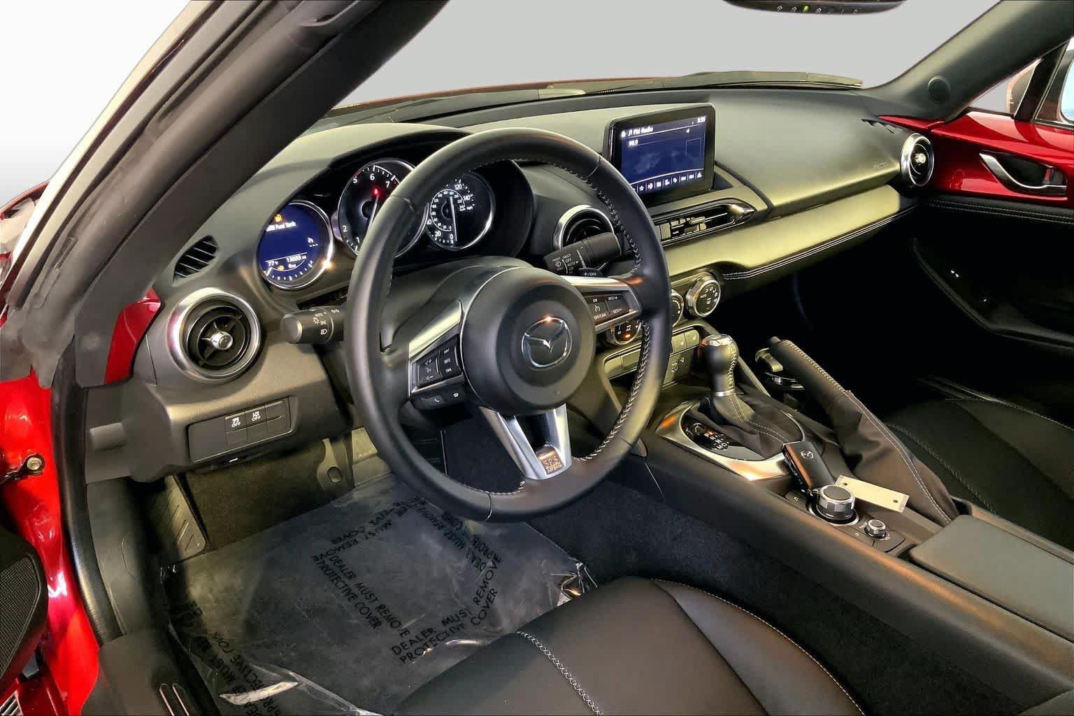 Used 2023 MAZDA MX-5 Miata Grand Touring RWD image 18