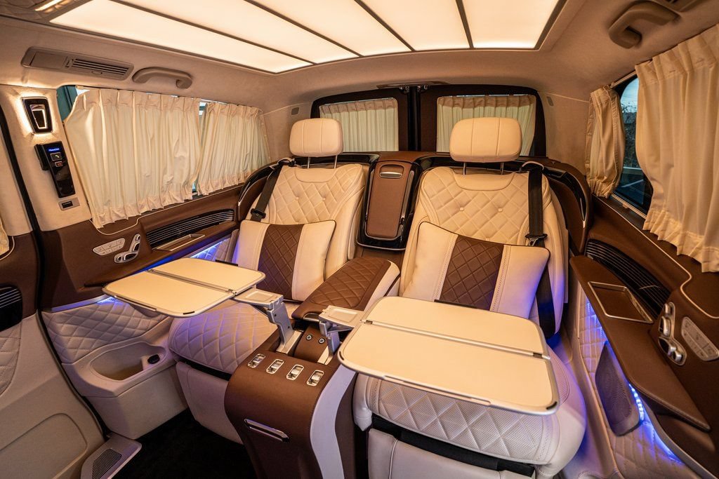 Used 2020 Mercedes-Benz Metris Passenger image 45