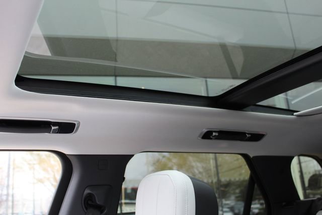 New 2025 Land Rover Range Rover Sport Dynamic SE image 19