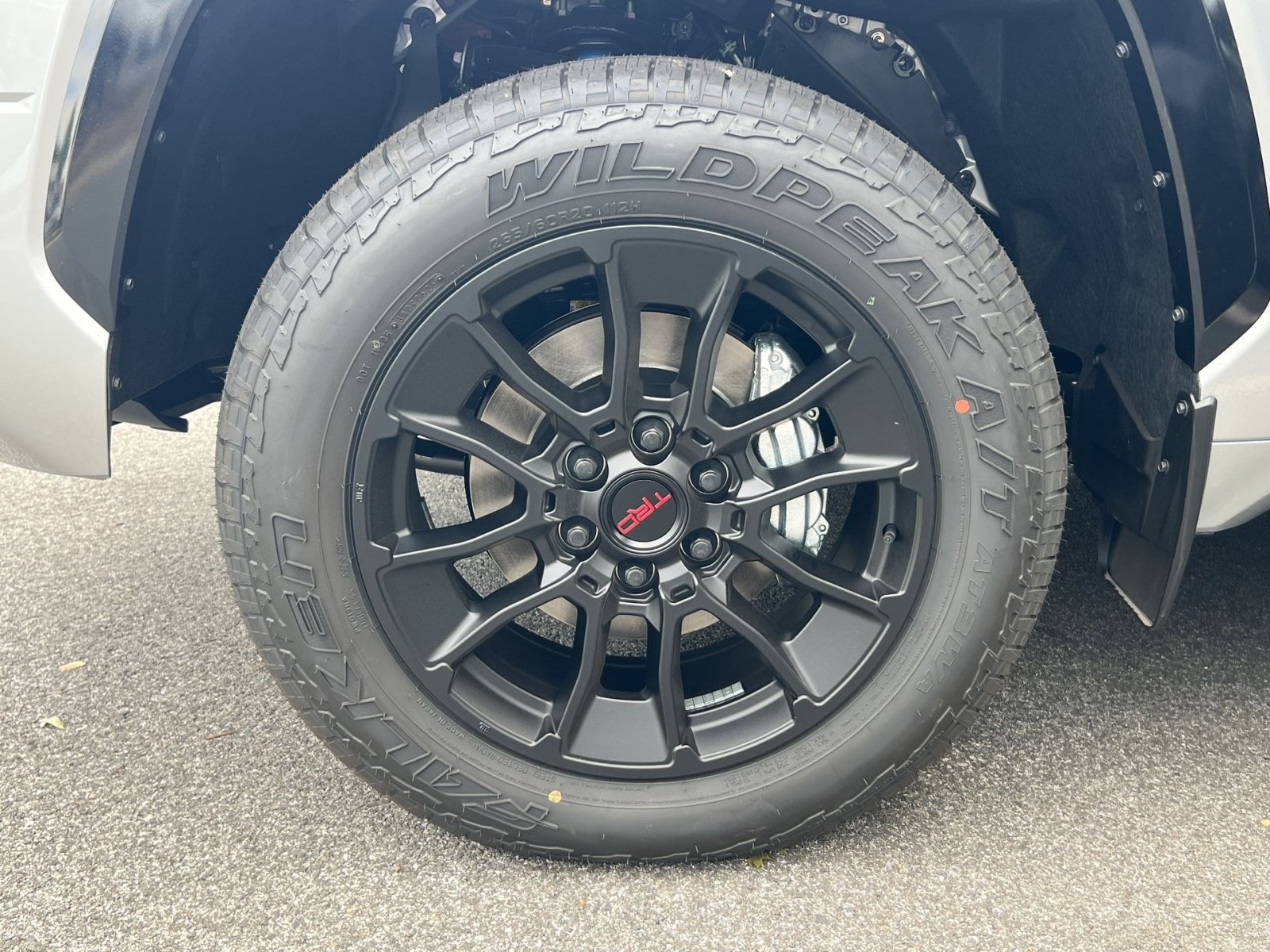 New 2026 Toyota Tundra Platinum w/ TRD Off-Road Package AWD/4WD image 5