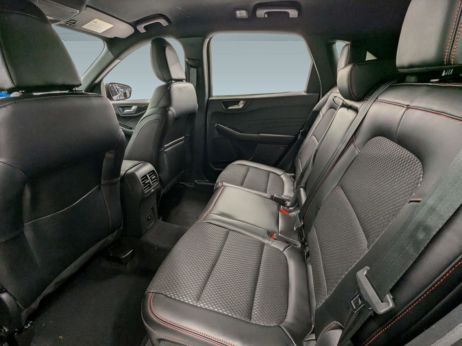 New 2026 Ford Escape ST-Line w/ Tech Pack #1 image 18