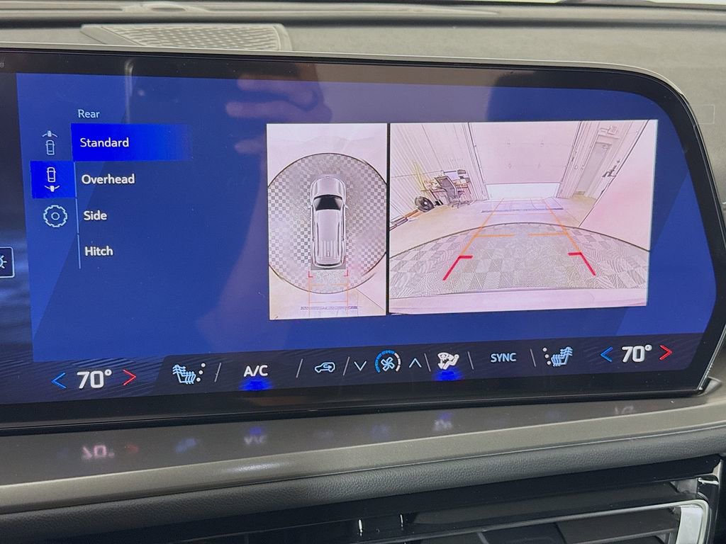 New 2026 Chevrolet Traverse LT w/ Enhanced Driving Package image 14