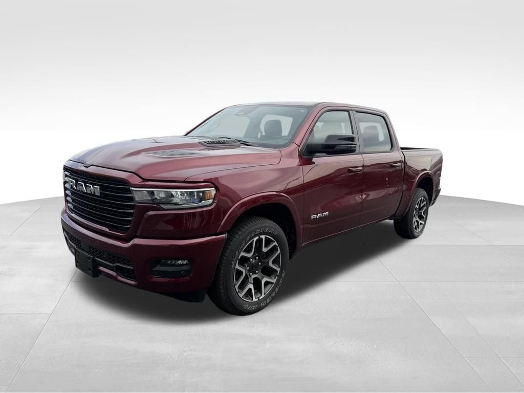 Used 2025 RAM 1500 Laramie w/ Sport Appearance Package AWD/4WD image 3